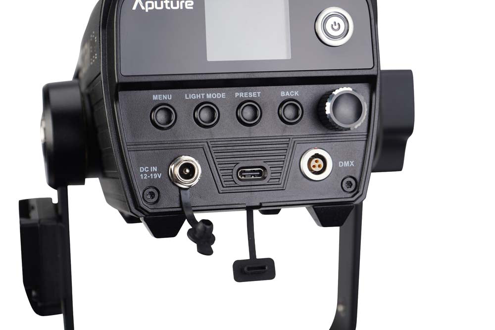 Aputure STORM 80c (US) – Light Trader