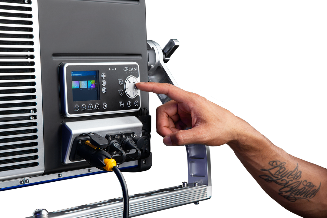 Creamsource Vortex8 650W Colour Including Yoke